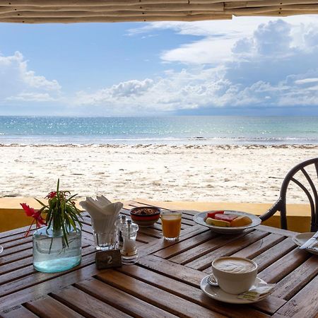 Blue Marlin Beach Hotel Diani Beach Zewnętrze zdjęcie