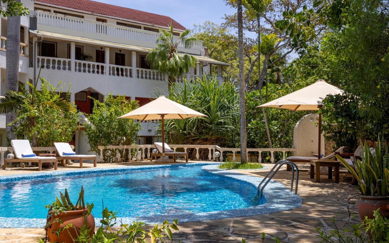 Blue Marlin Beach Hotel Diani Beach Zewnętrze zdjęcie