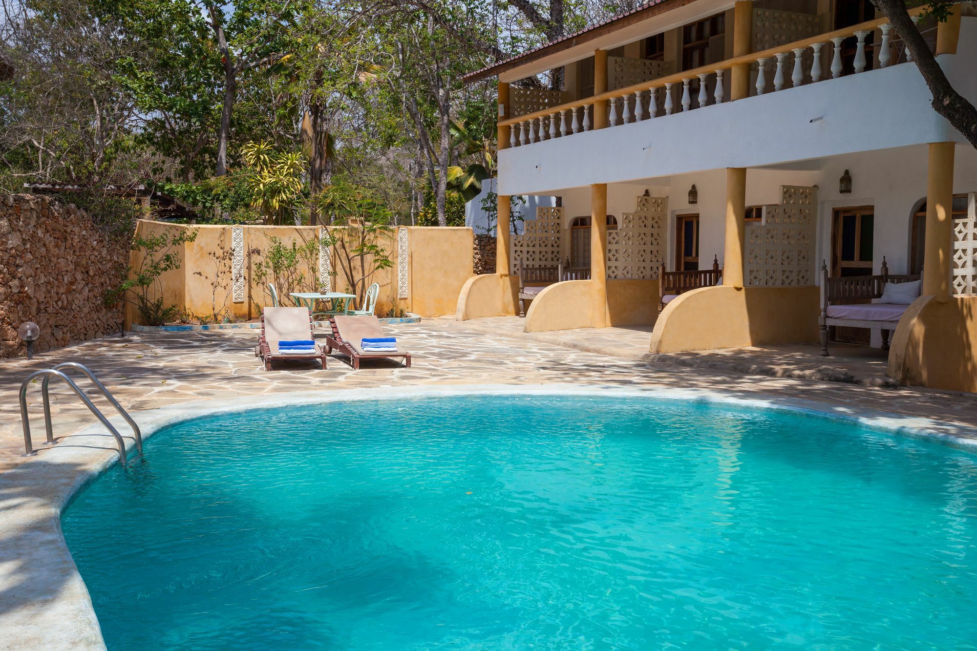 Blue Marlin Beach Hotel Diani Beach Zewnętrze zdjęcie